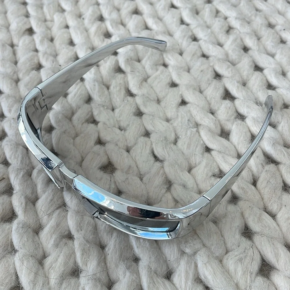 Wrap Around Trendy Sunglasses Silver - Futuristic Look